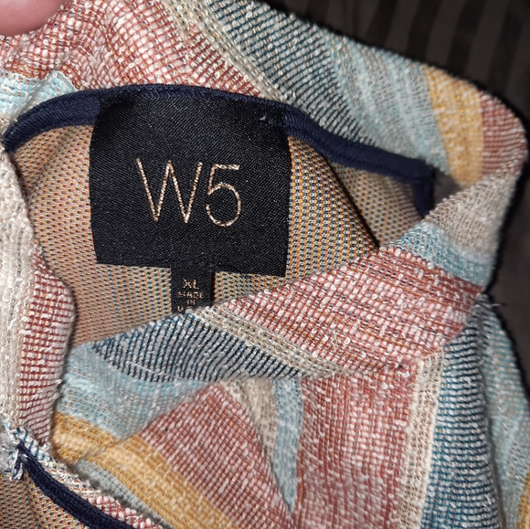 Beautiful striped W5 top - Picture 5 of 7